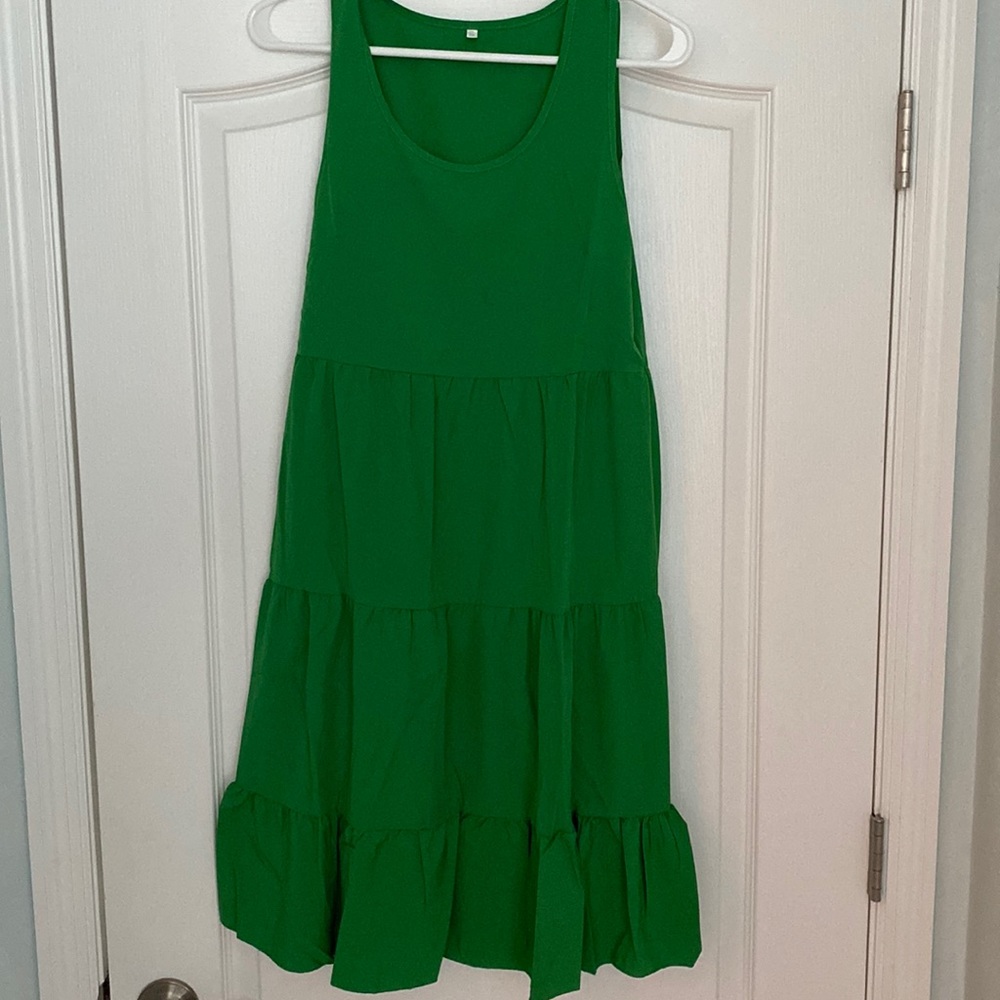 Women’s casual green dress